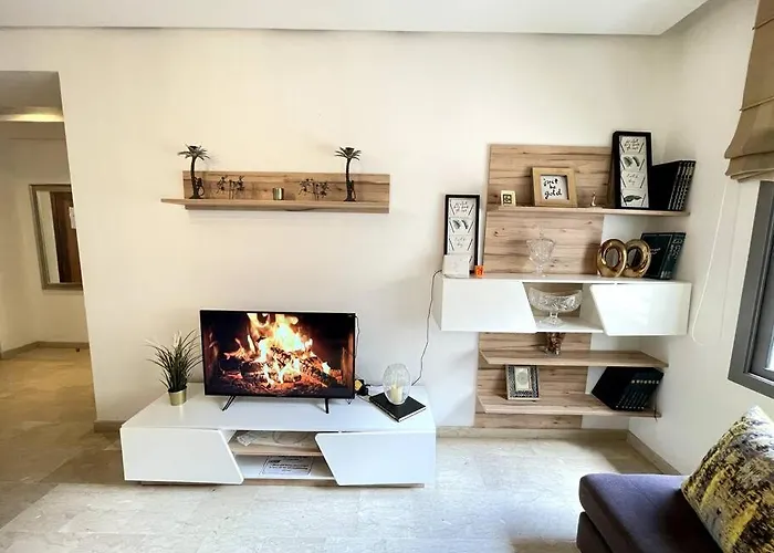 5 Star Apartment Near Airport