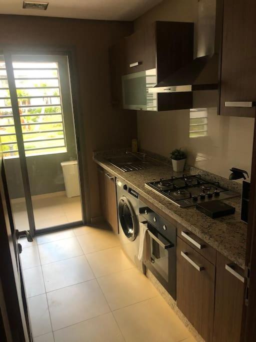 5 Star Near Airport Appartement